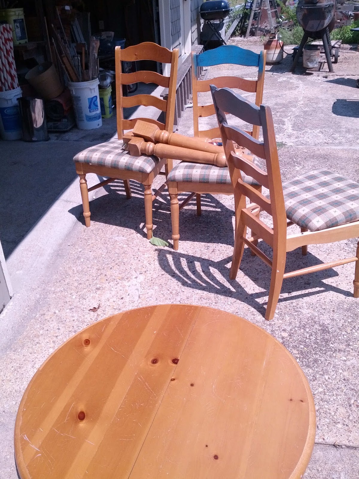 The Curious Critter Distressed Chairs DIY