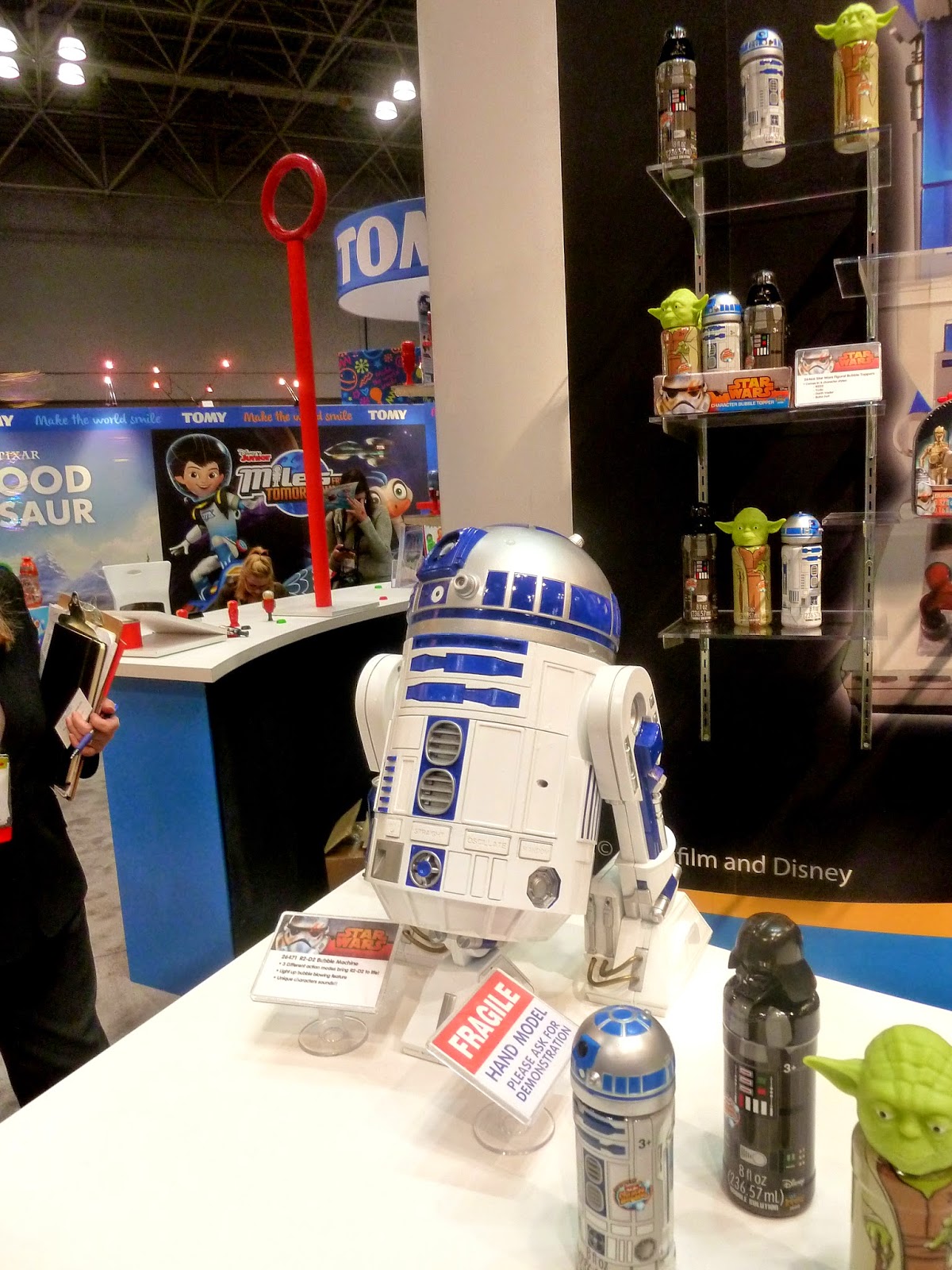 Toy Fair 2015 Imperial Toys Release the First Ever STAR WARS Bubble Toys! Words From the Master