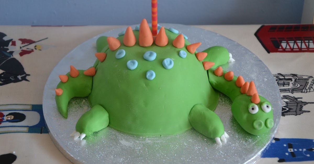 Tadpegs: Dinosaur Birthday Cake