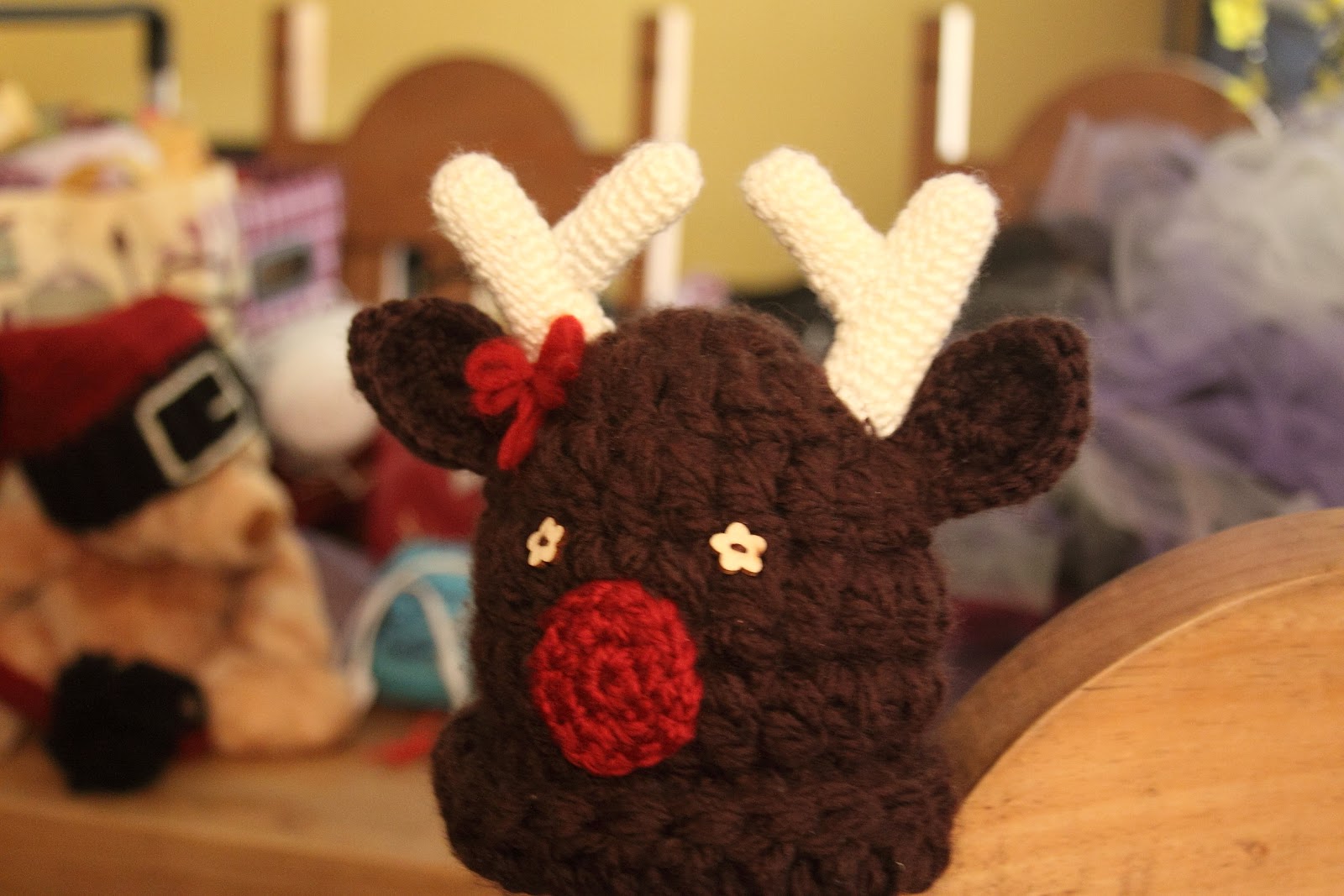 Random Tangles: Free Crochet Hat Pattern: Rowey Reindeer