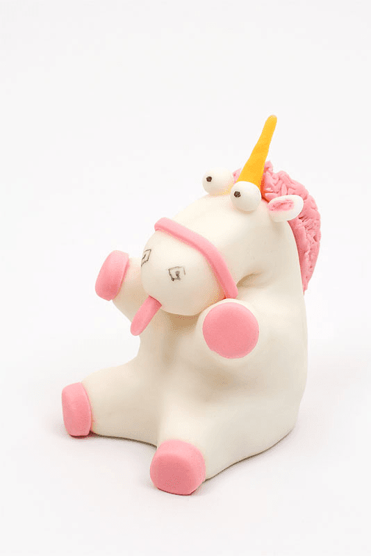 Despicable me unicorn its so fluffy fondant figurine side