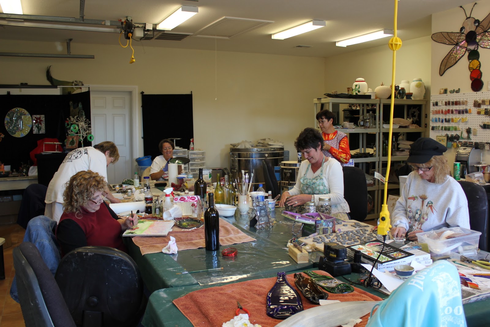 Creative Chicks Cafe "Group for Creative Women"