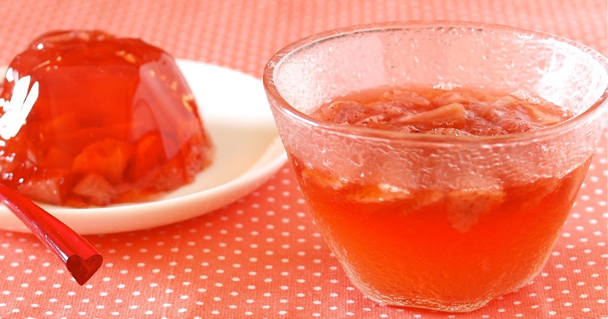 How to Make Strawberry Jelly (with no artificial colors or flavors