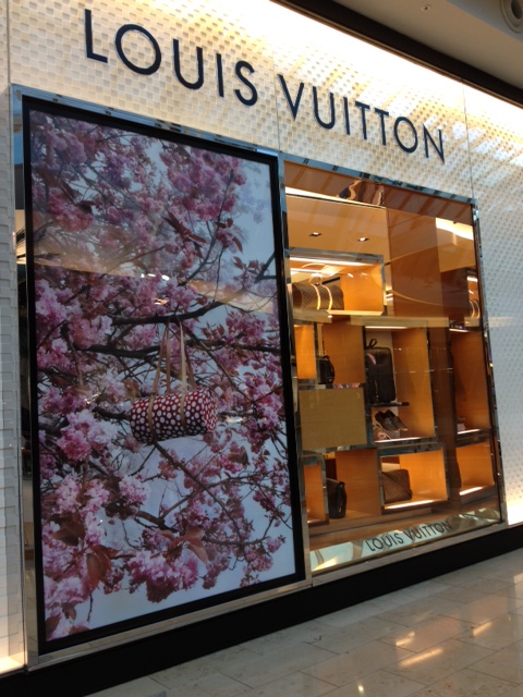Visual Merchandising: Louis Vuitton window display