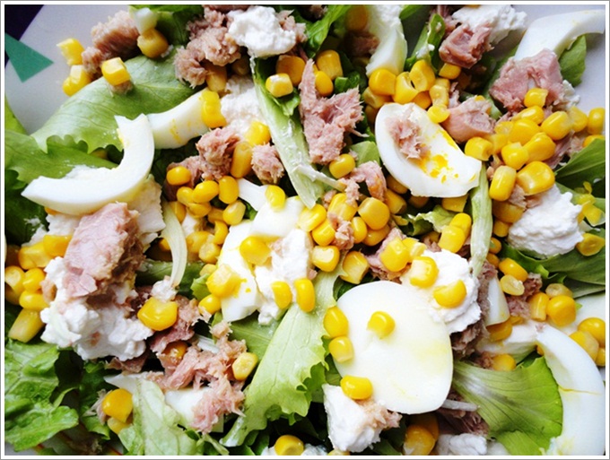 Nobody wakes up THIN Tuna and corn salad