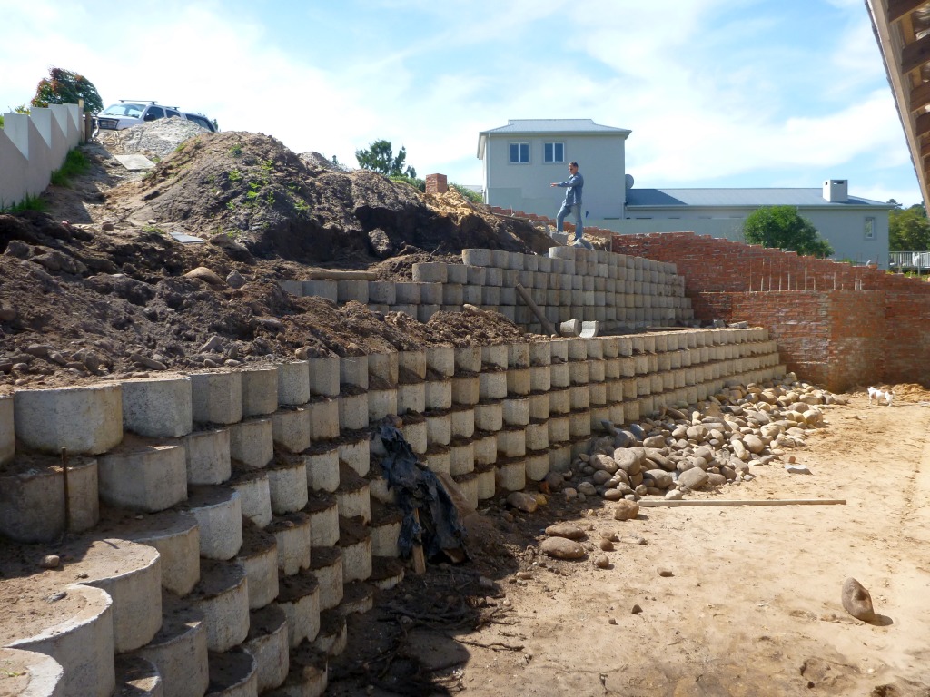 Immobilie In Knysna Projekt Hausbau Bau Einer Retainingwand Mit