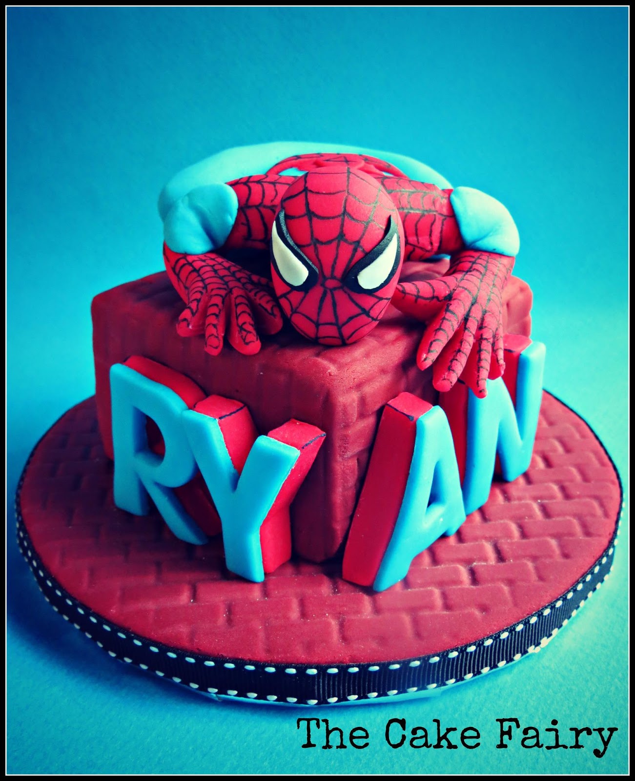 Artsy Craftsy Me: Spiderman and Avengers themed birthday ...