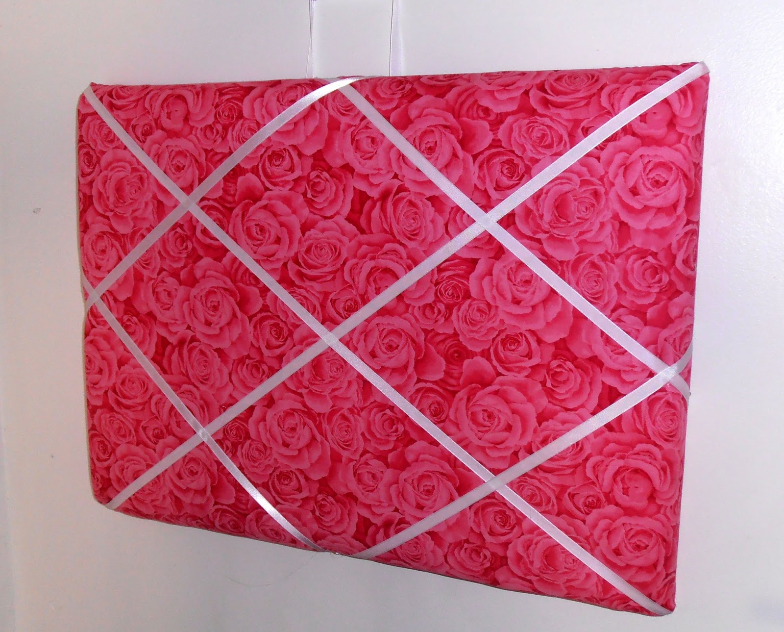 besweetxo DIY Fabric Message Board