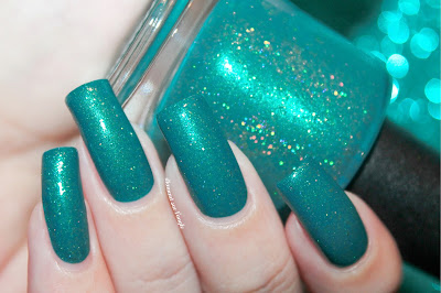 Swatch of the nail polish "Amphitrite" from Lilypad Lacquer