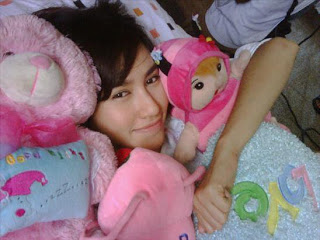 FOTO: Louise Anastasya Pemeran Nyai Genit Di Sinetron RKS FOTO: Louise Anastasya Pemeran Nyai Genit Di Sinetron RKS