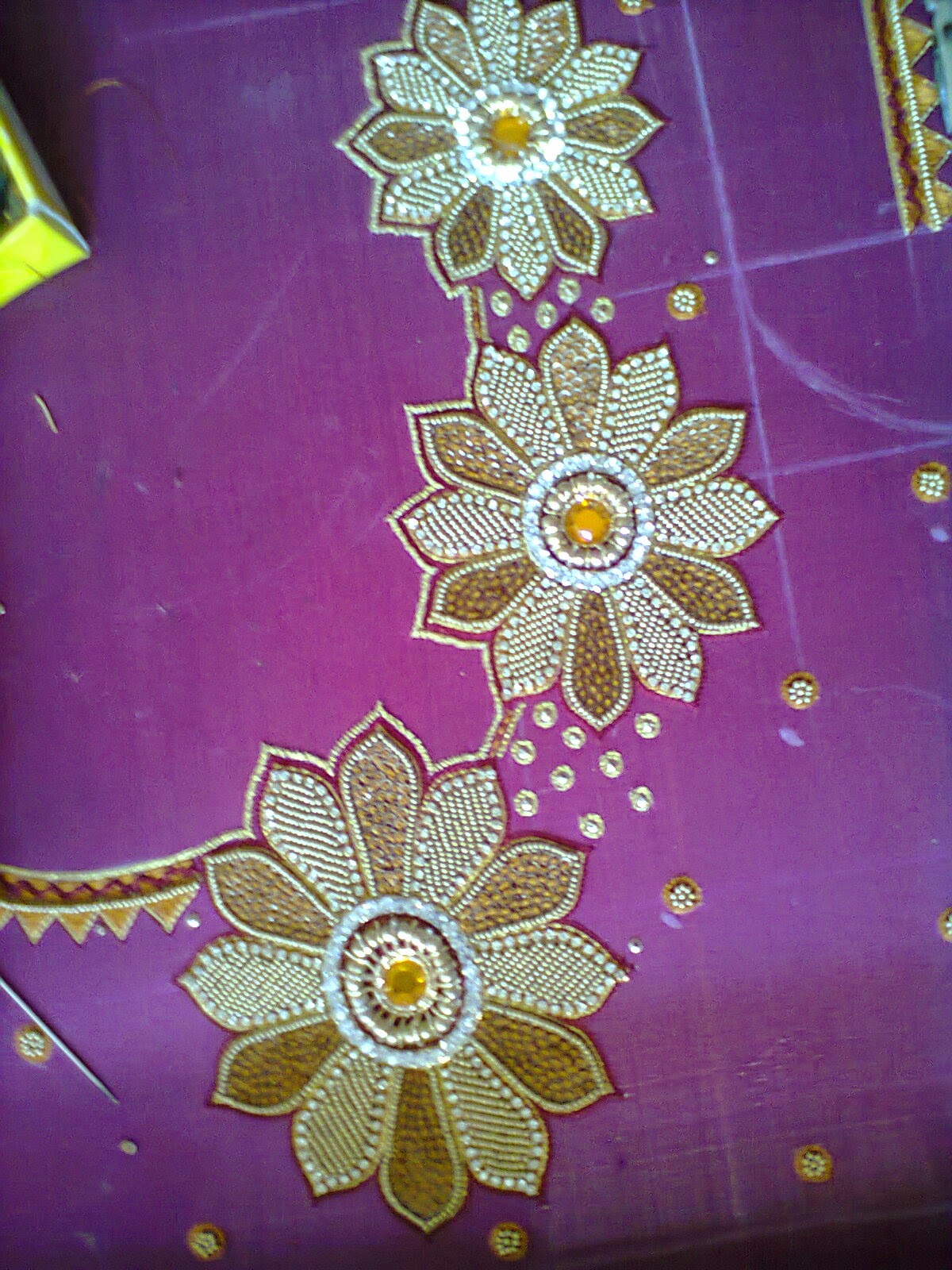 Aari embroidery design gallery Aari embroidery design gallery