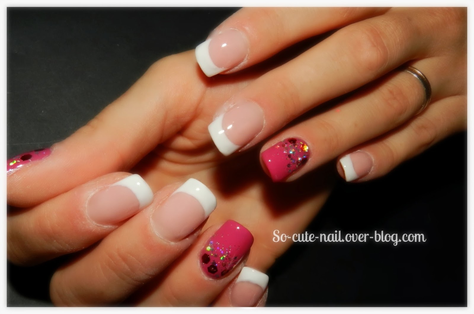 J\u0027adore la forme des ongles !Il faut dire aussi qu\u0027elle a une super bonne base!un peu comme les mannequins pour ongle qu\u0027on peut voir chez les profs pour
