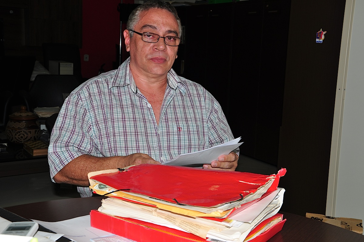 ALTINO MACHADO CARLOS ALBERTO ALVES DE SOUZA