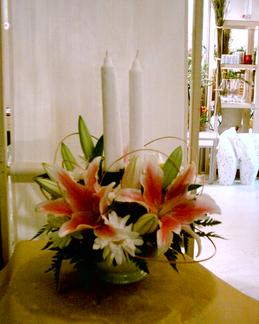 Teleflora Montreal com QC Quebec Canada November 2011