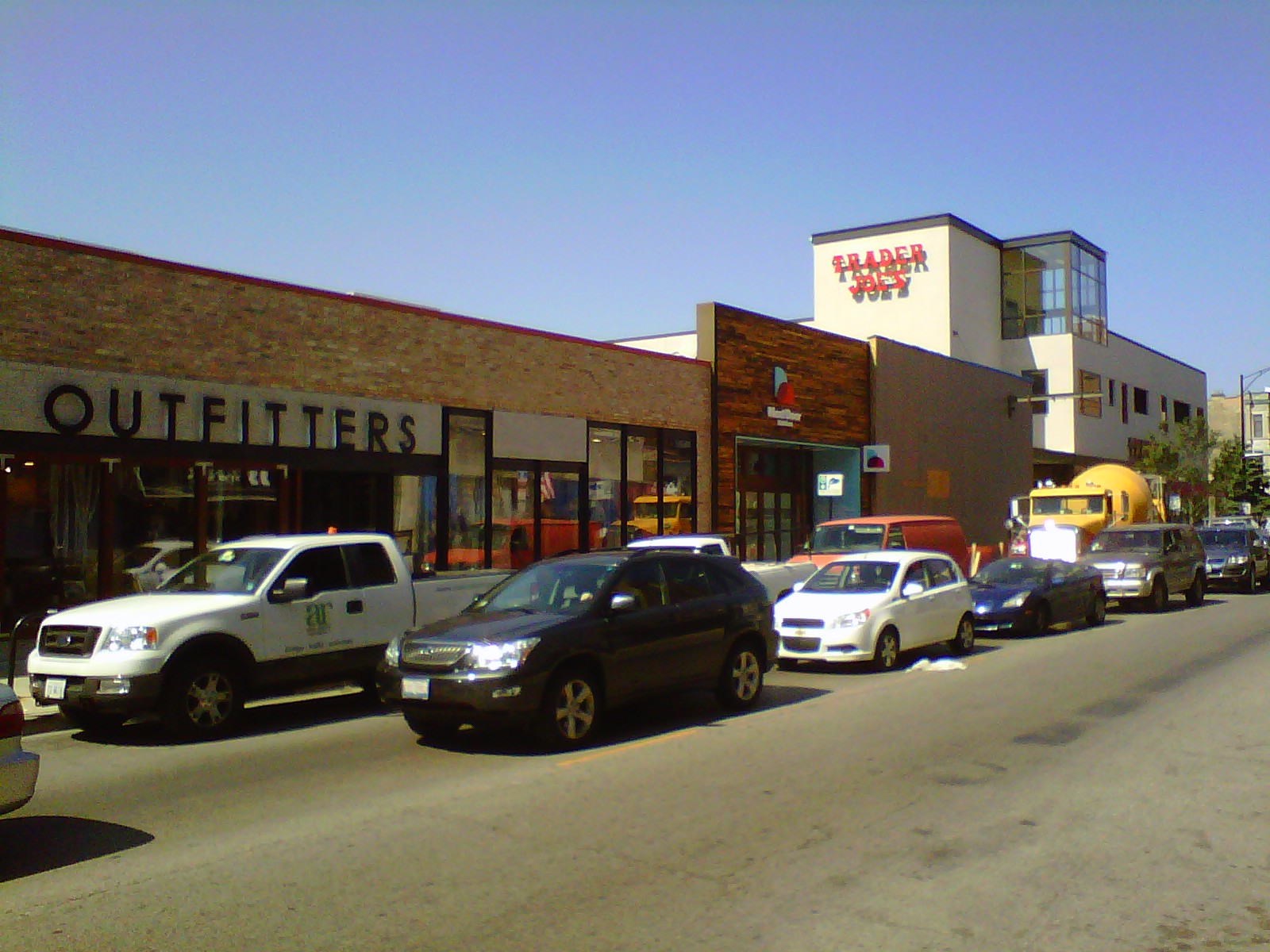 The Chicago Real Estate Local The IMPACT of Trader Joe's in Lincoln