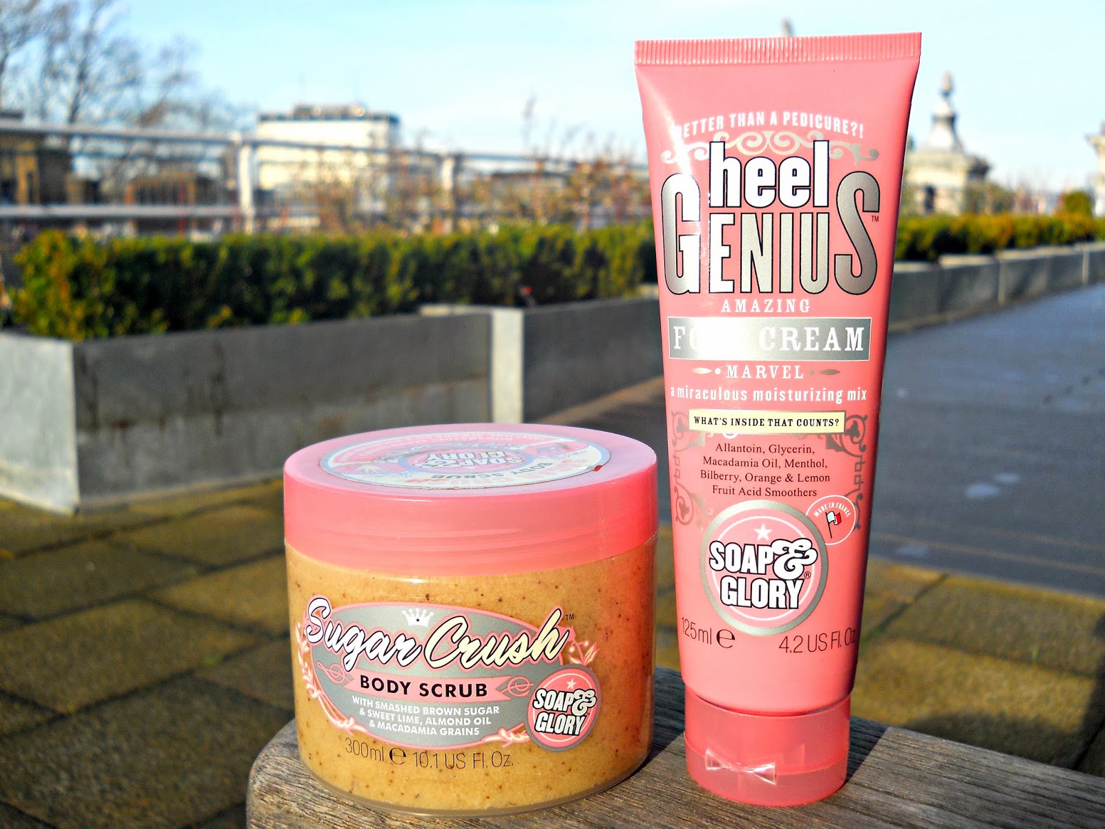 FashStyleLiv Soap and Glory Sugar Crush Body Scrub Review