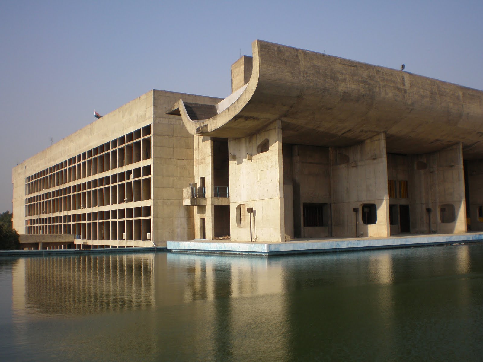 Chandigarh Assembly Le Corbusier Le Corbusier Famous vrogue.co