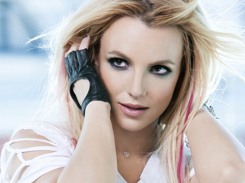 http://2.bp.blogspot.com/-pMmF66PMbvM/UO8QaQRoHNI/AAAAAAAAA1I/BLRR71T3iUw/s1600/Britney_Spears_2013.jpg