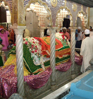 Tomb of Sufi Saint Haji Ali