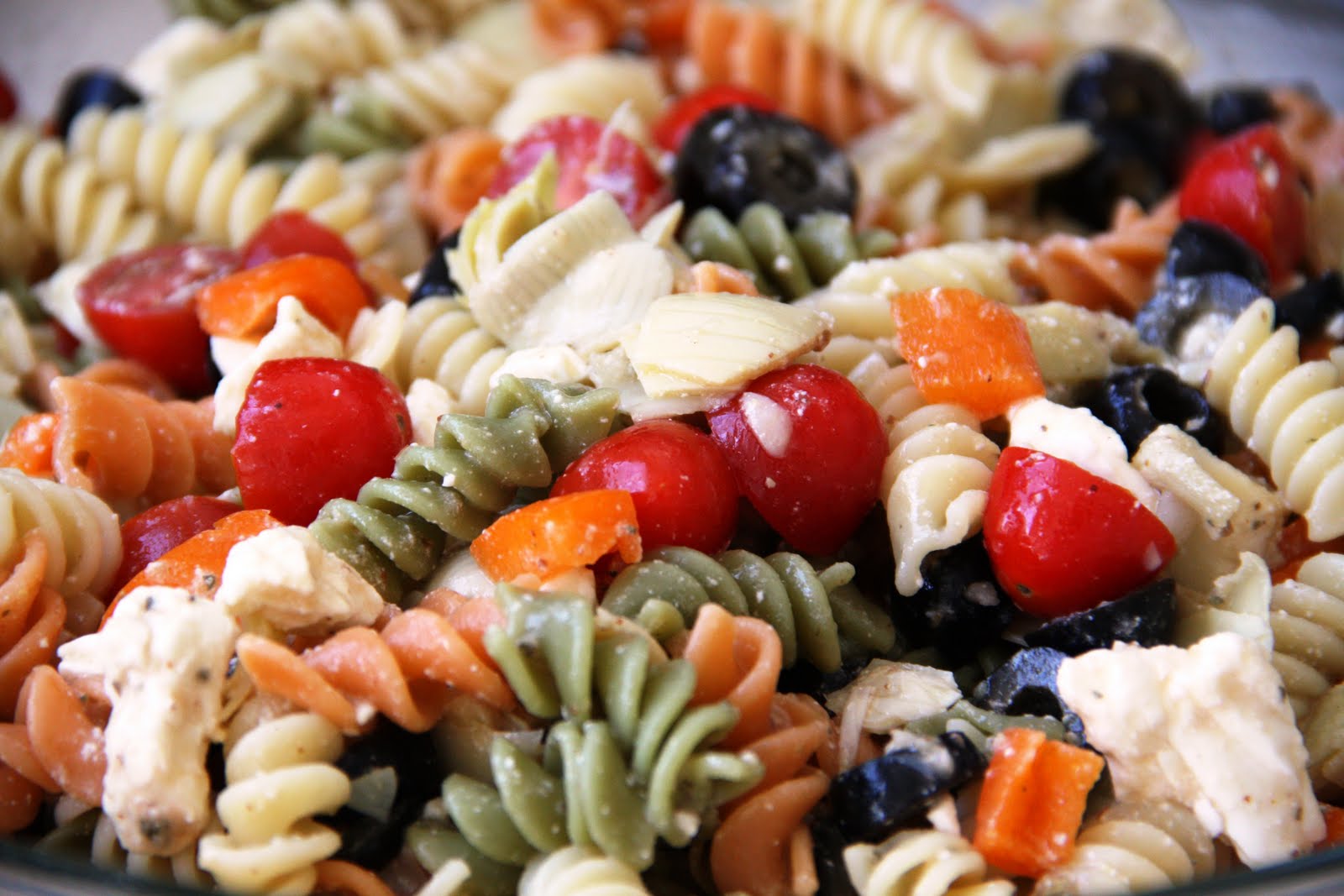 Summer Pasta Salad (glutenfree option, vegan option) Vegetarian