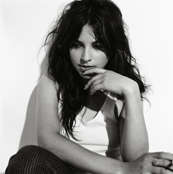 BB CUTE WORLD: Amelia Warner (England)