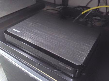 オーディオスクェア藤沢店のブログ Qnap Dsdファイル再生対応で注目の新型nas Hs 210 取扱開始しました