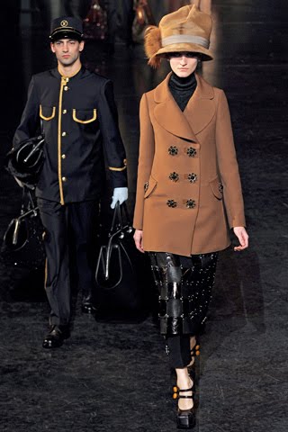 Nick Verreos: RUNWAY REPORT..Paris RTW Fashion Week: Louis Vuitton by Marc  Jacobs A/W 2012