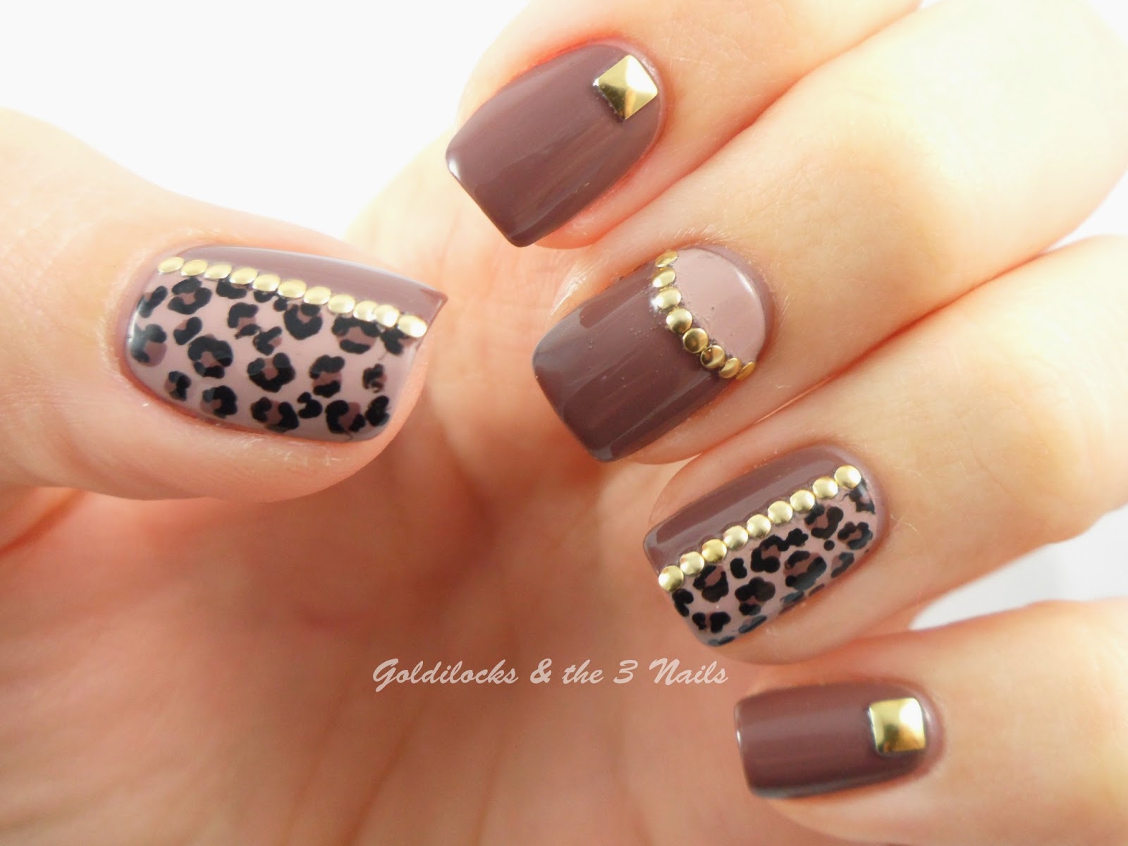 1. Brown and Black Leopard Print Nail Art - wide 7