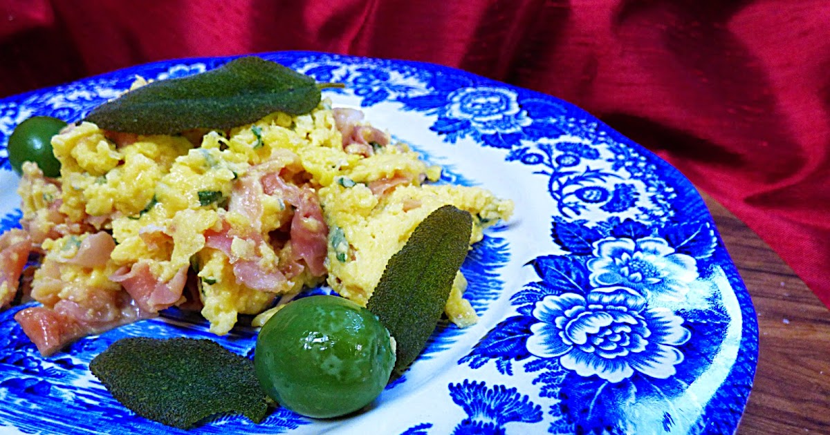 Chez Maximka Italianstyle scrambled eggs (happyeggtastemakers)