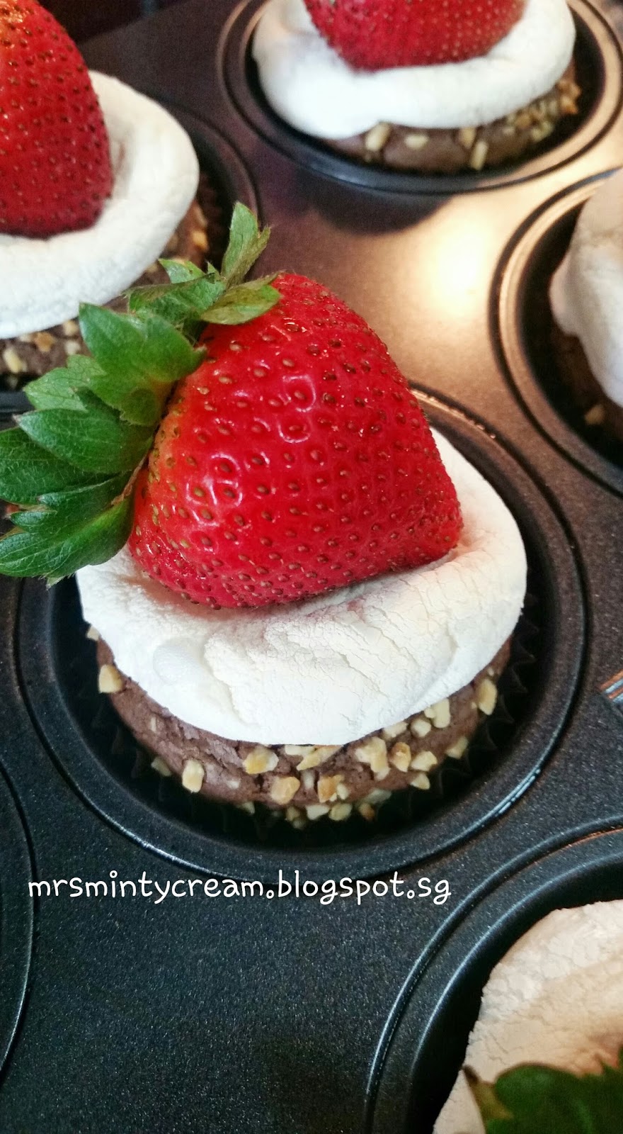 Mrs Minty Cream 38 Nutella Cupcakes with Marshmallow Frosting