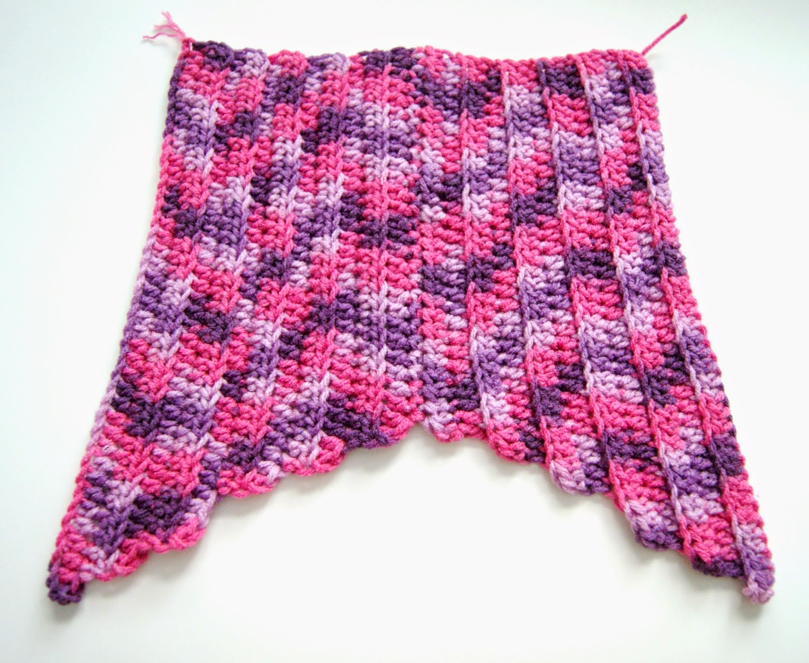 'Mixin it up with DaPerfectMix' Crochet Mermaid Tail Fin Pattern