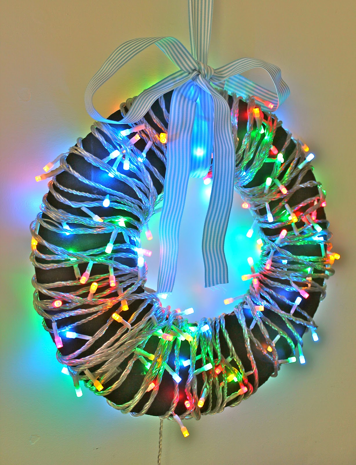 Simple Fairy Light Wreath Simple Fairy Light Wreath