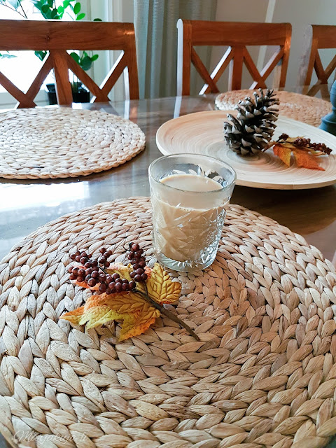 #olensisustaja, sisustus koti decoration ruokapöytä syksy syksynvärit ruskea kynttilä lyhty havi ikea tunnelma