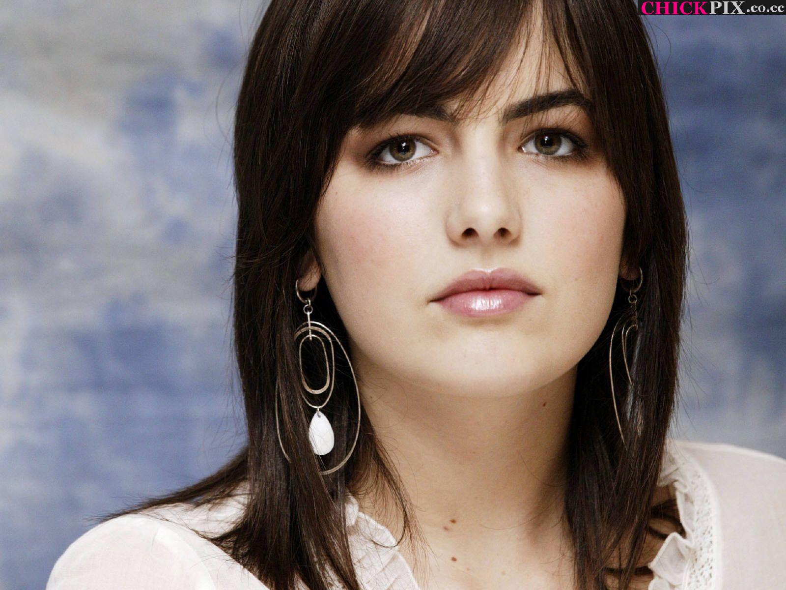http://2.bp.blogspot.com/-pXWVVeN5z7w/S72K2hy79nI/AAAAAAAAGlM/x6rJguNfLh0/s1600/belle101600x1200.jpg