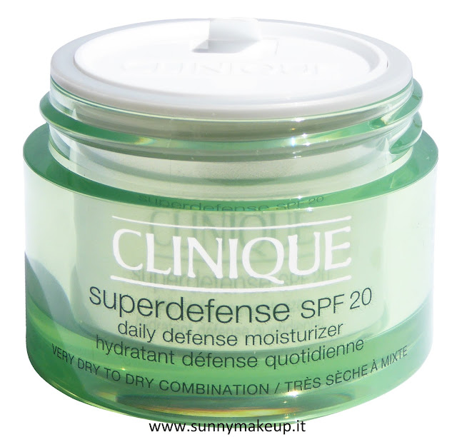 Clinique - Superdefense SPF 20. Crema idratante viso.