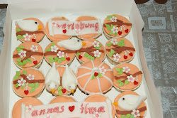 Cupcake Burung di dahan