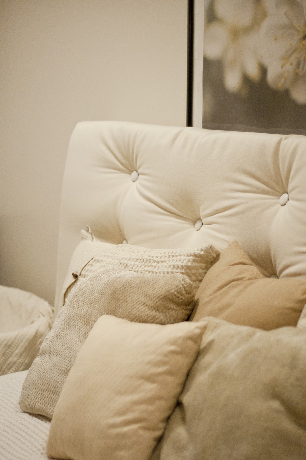 tufted headboard diy a few of my favorite things tufted headboard tutorial tufted headboard diy a few of my favorite things tufted headboard tutorial