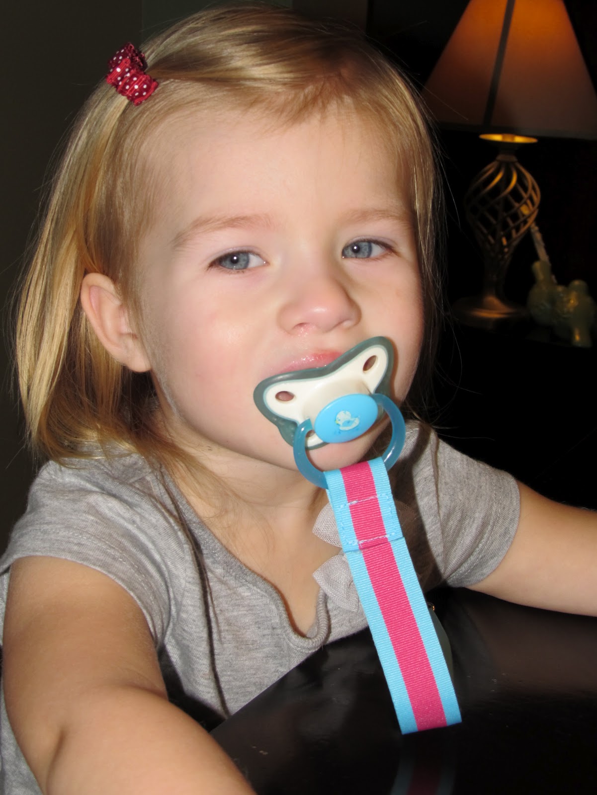 Bit of Blue Sky Pacifier Clip Tutorial