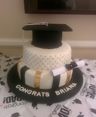 Graduation cake decorated with fondant ... and gold leaf ...
