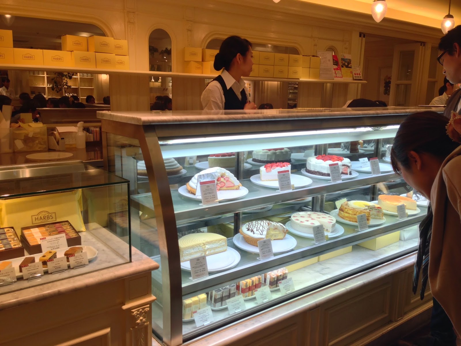 HARBS awesomest shortcakes in Tokyo Shion in Japan