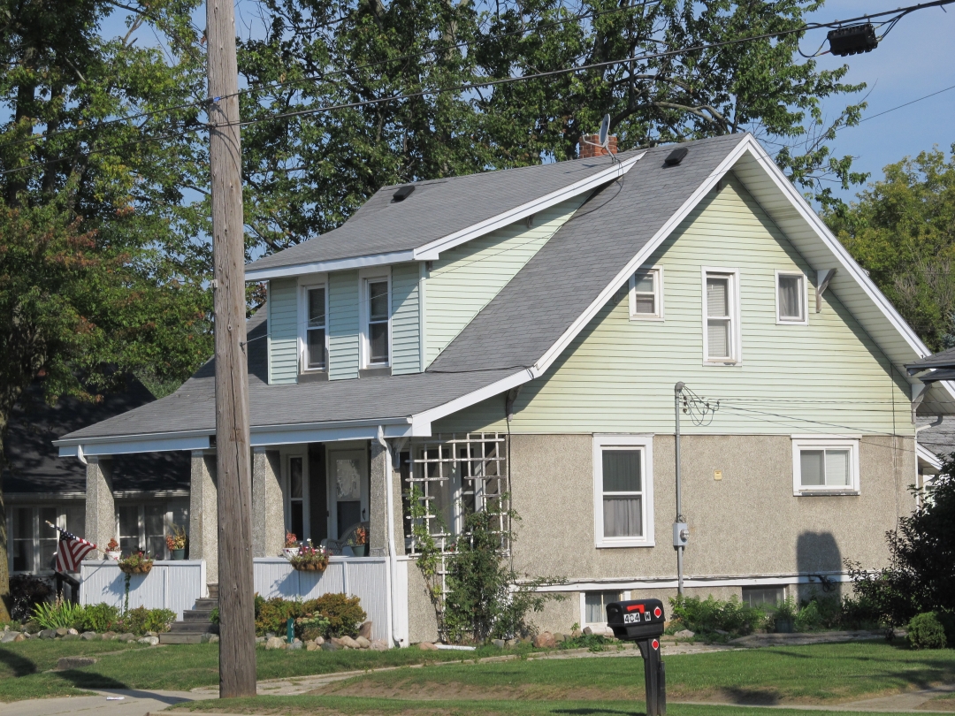 The Fowlerville Observer 1965 Houses on West Grand River