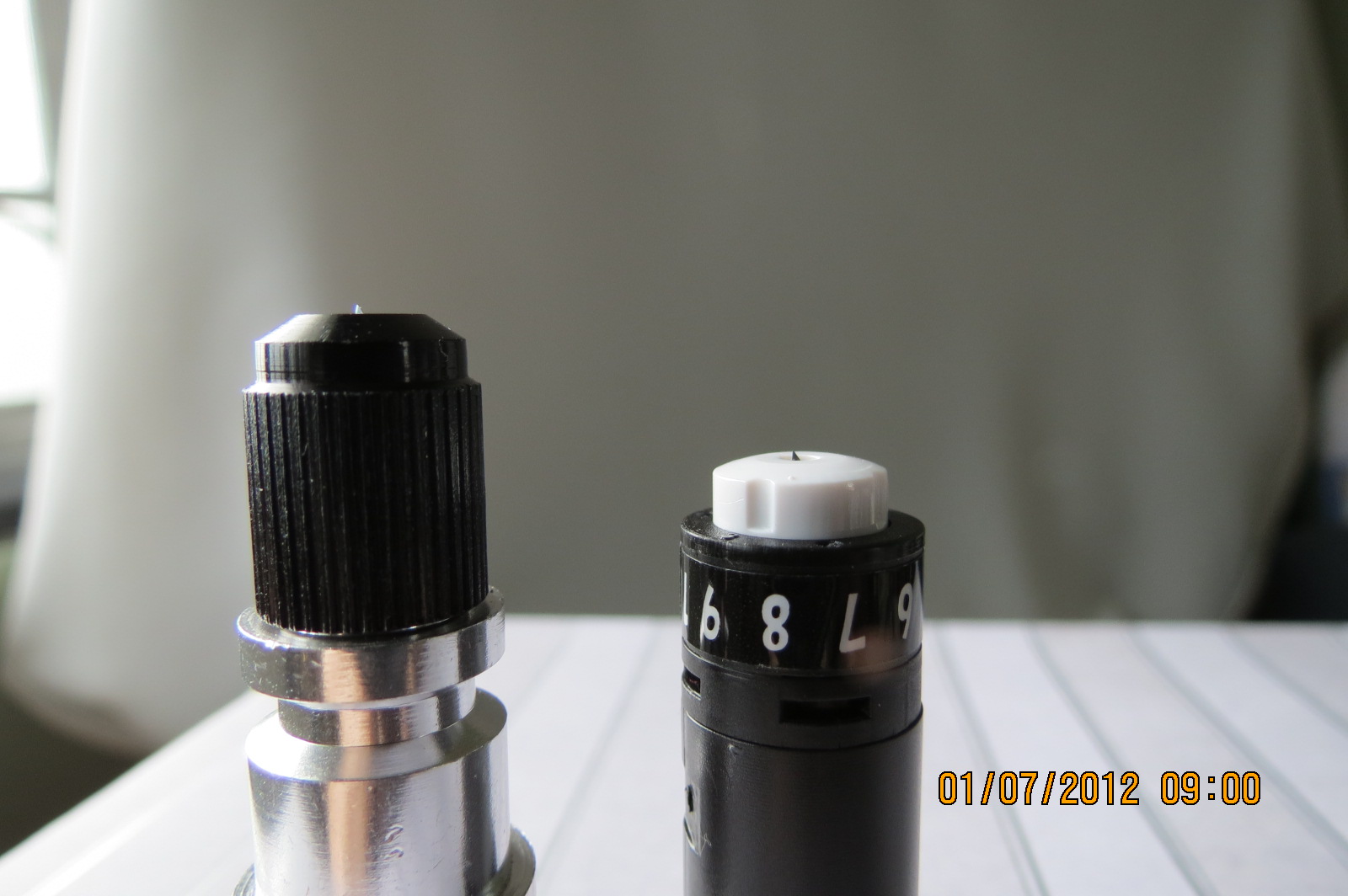 Ligaya's Creativity Zone The CB09 (Aluminum) Blade Holder