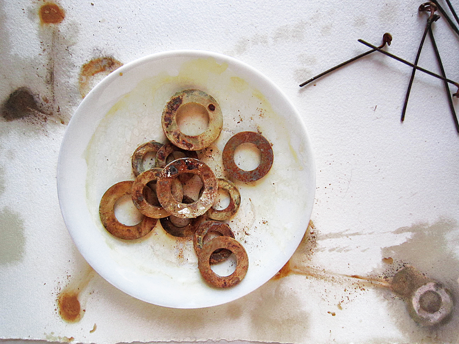 ersimarina's workroom and now... rusting paper