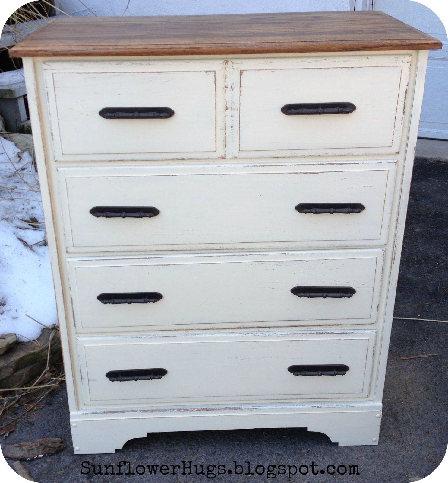 SunflowerHugs Cream Dresser With Fun Plaid