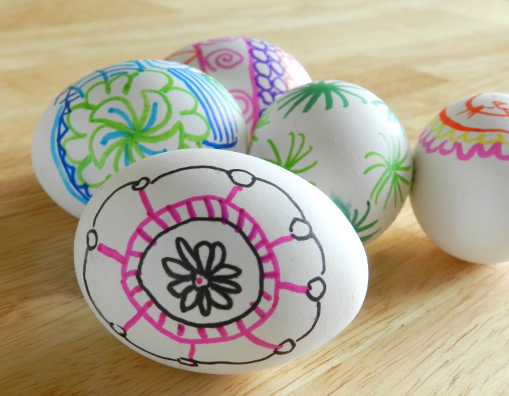 Elise Engh Studios Decorating Eggs with Markers