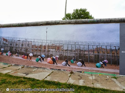 west side, east side, gallery, ausstellung, wall on wall