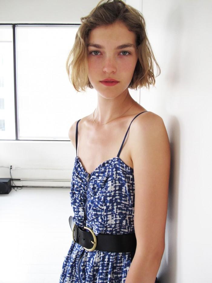 Heads Will Roll 88 One To Watch Arizona Muse