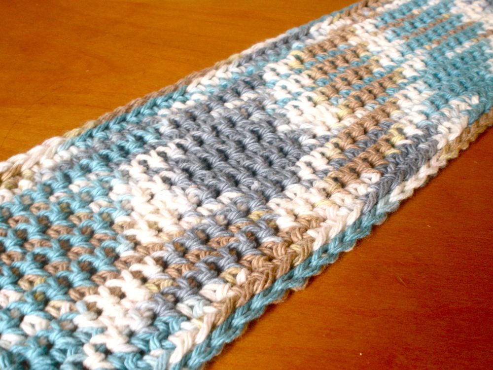 ... handmade finds: Things to Make: Free Crochet Hobo Bag Pattern