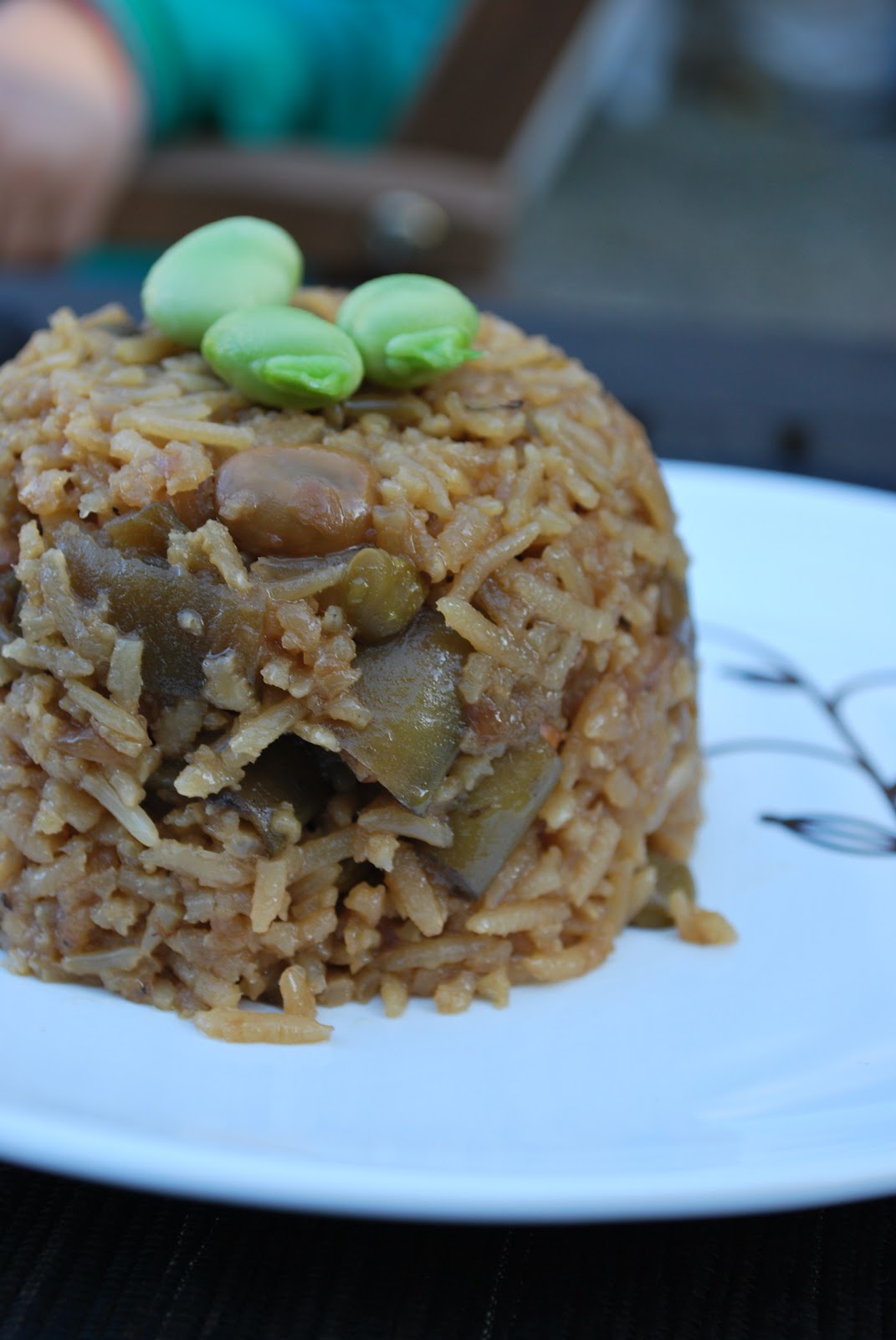 Reinventing Nadine Fava Beans and Rice رز على فول أخضر