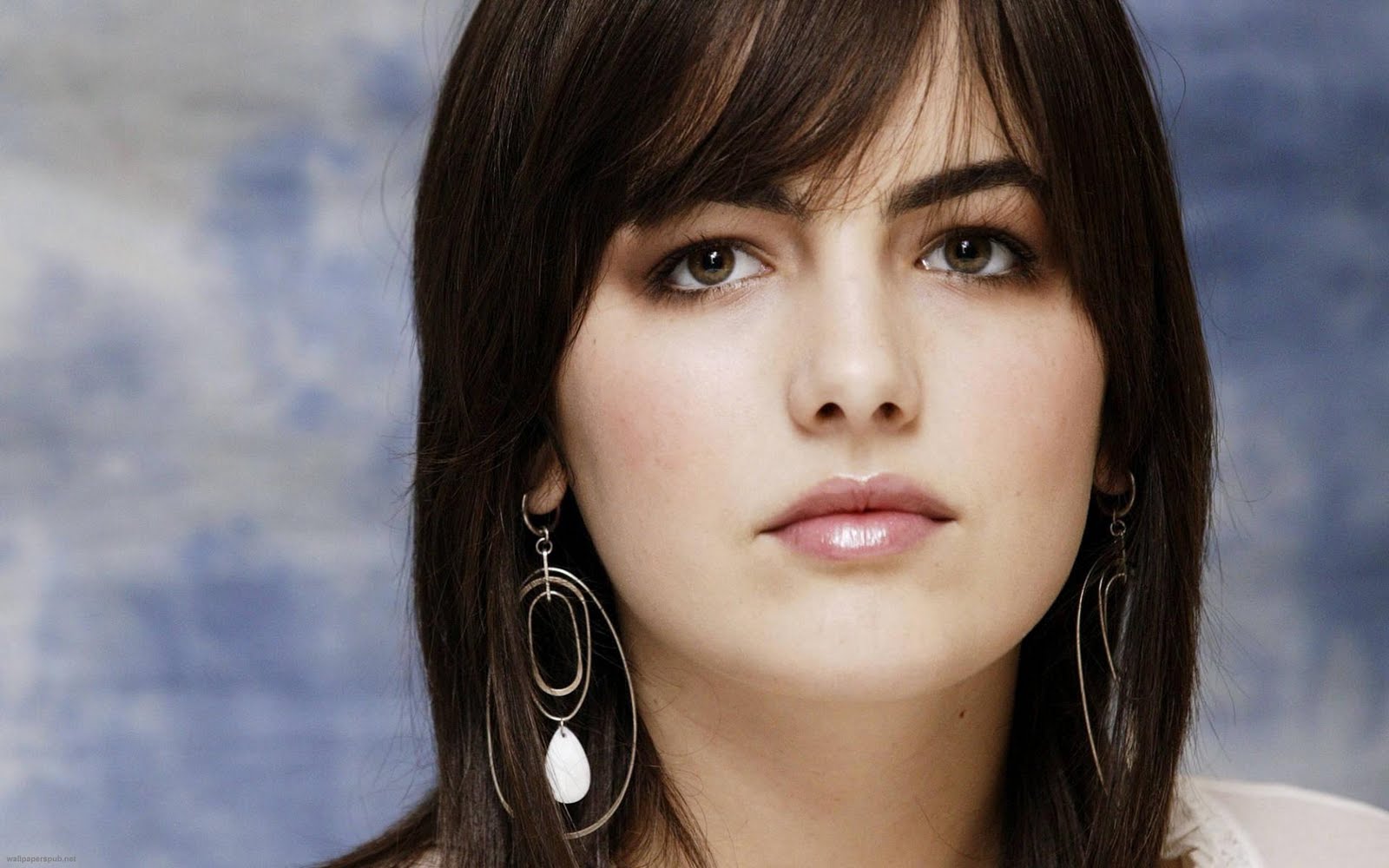 http://2.bp.blogspot.com/-peFmpAFei4Y/T5q8J71_hEI/AAAAAAAAAYo/NqhwBQnLaRY/s1600/Camilla+Belle+Wallpapers+10.jpg